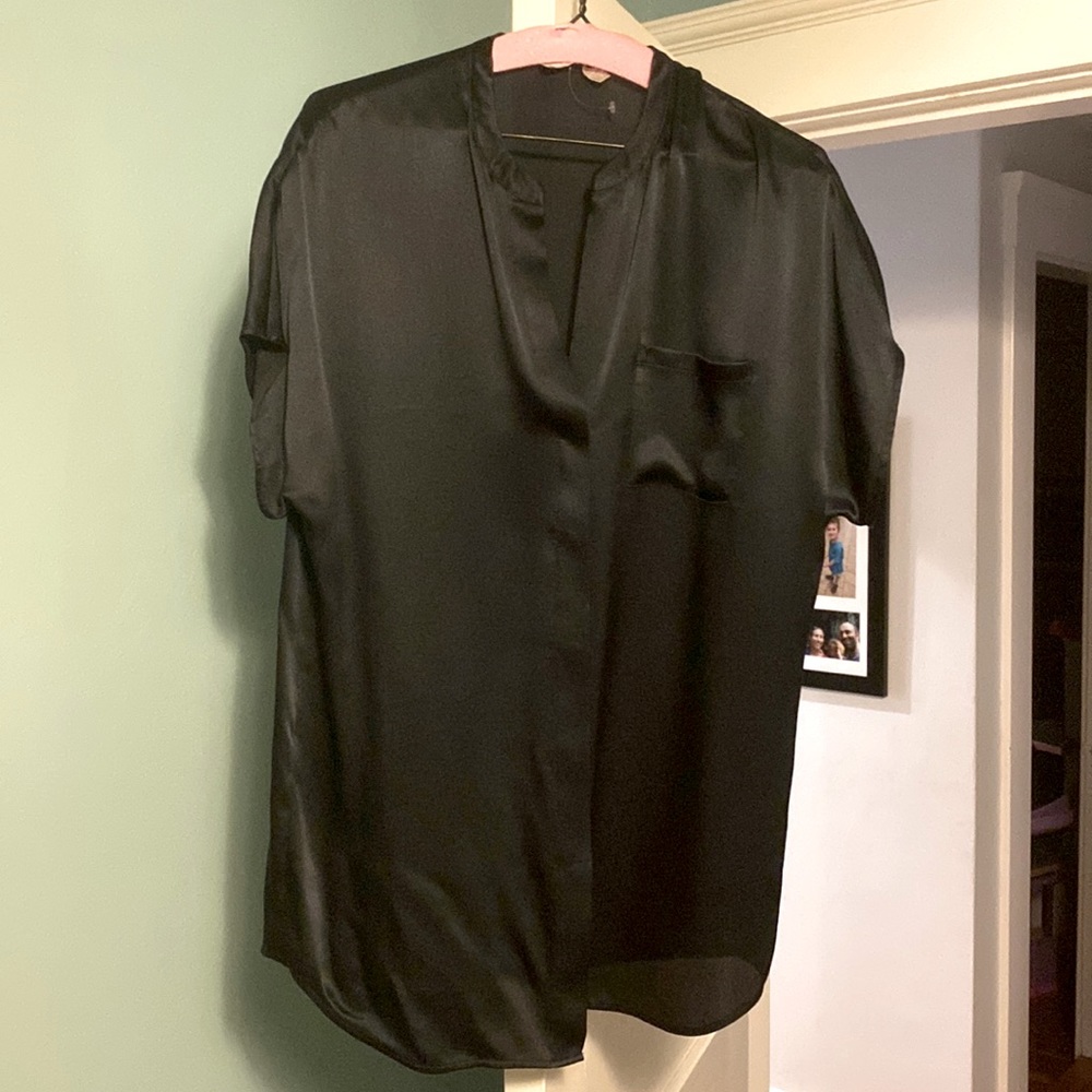 Vince silk tunic shirt. Navy